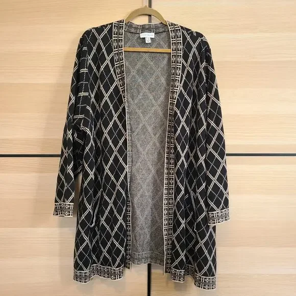 Susan Graver Cardigan Womens 2X Black White Diamond Geometric Knit Monochrome - Picture 3 of 11